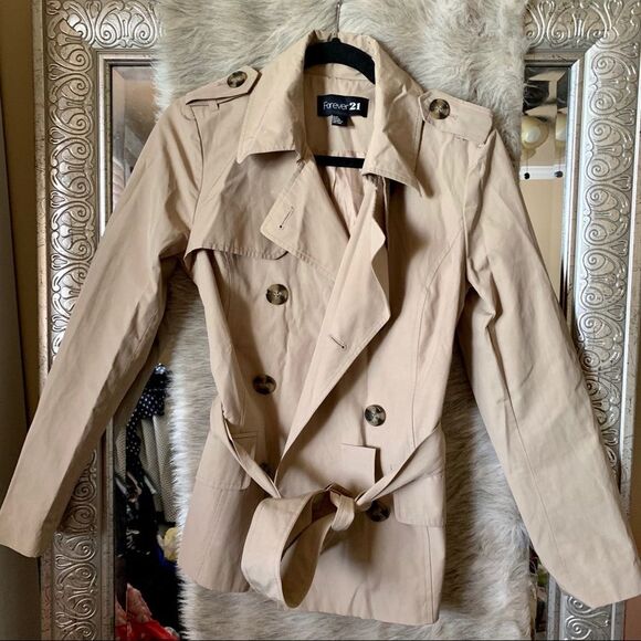 Jackets & Blazers - NWOT tan coat